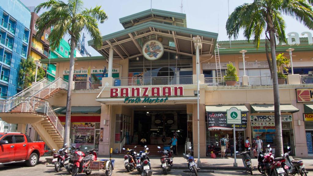 Banzaan Market, Patong, Phuket.